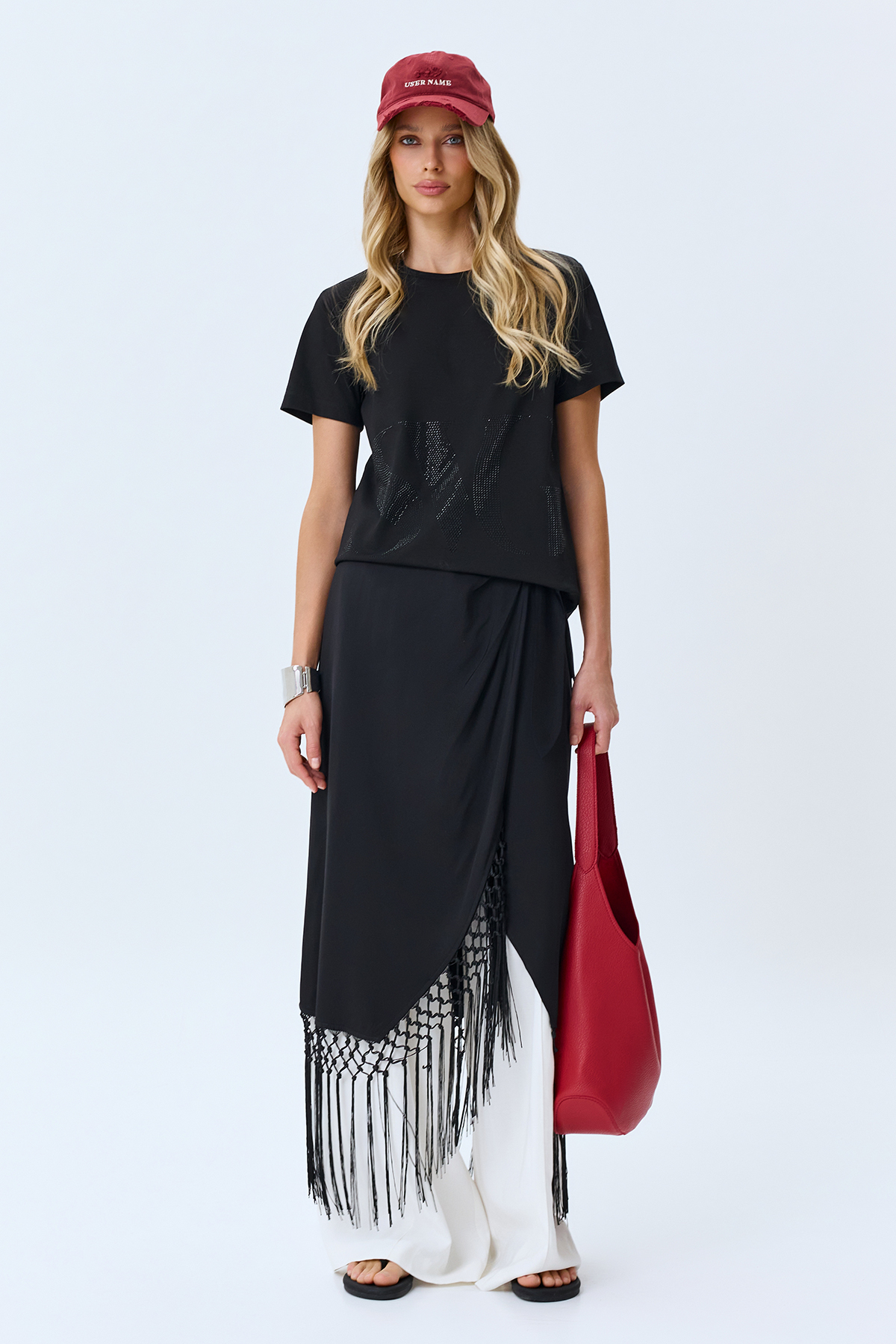 Трикотажный бомбер в спортивном стиле,52