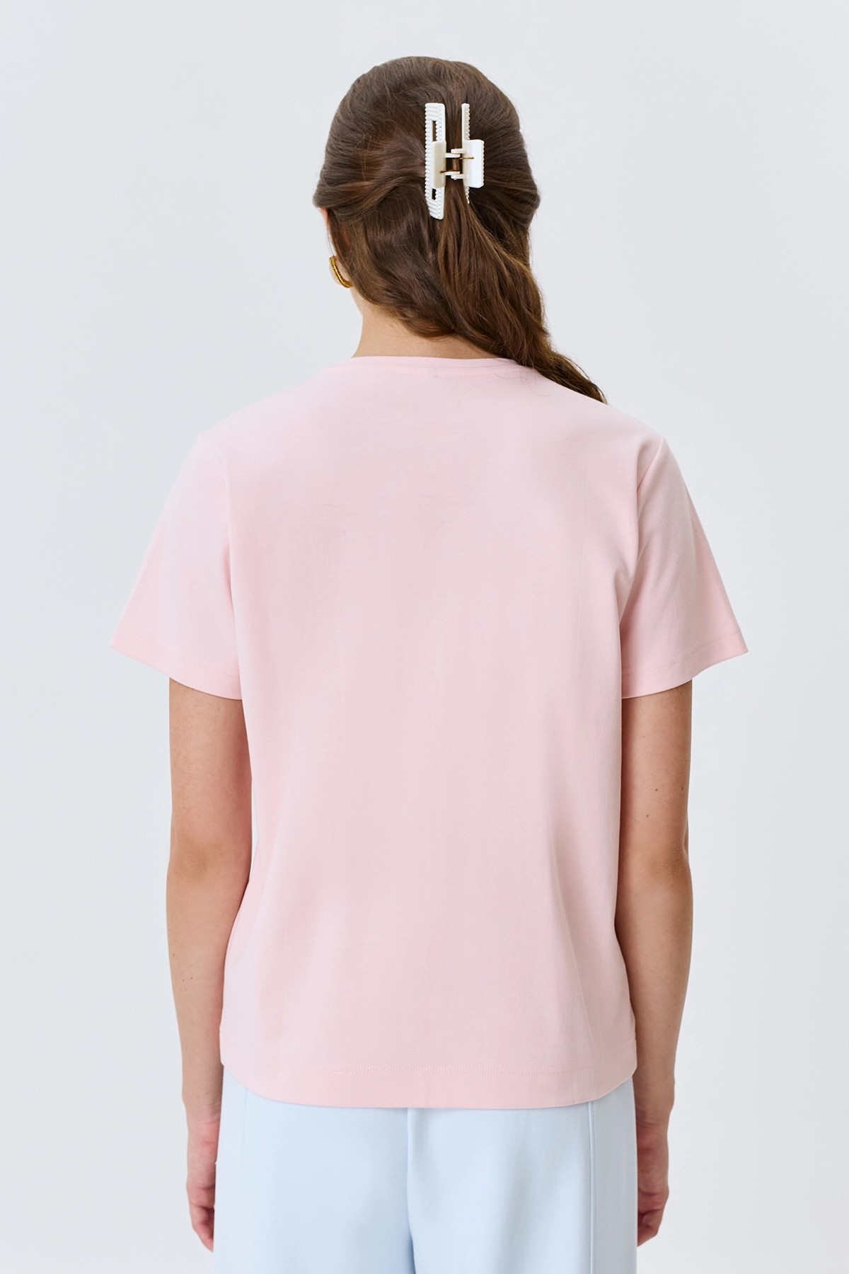 Базовая яркая розовая футболка, 52