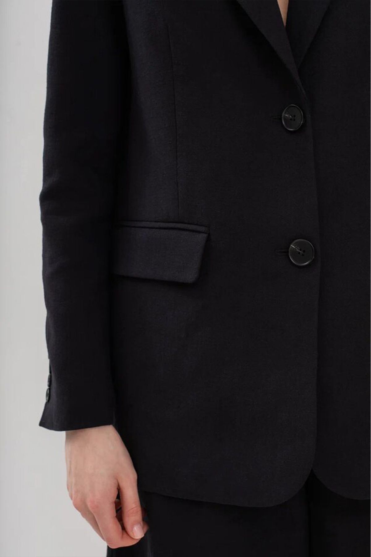 Базовый однобортный жакет, 42р