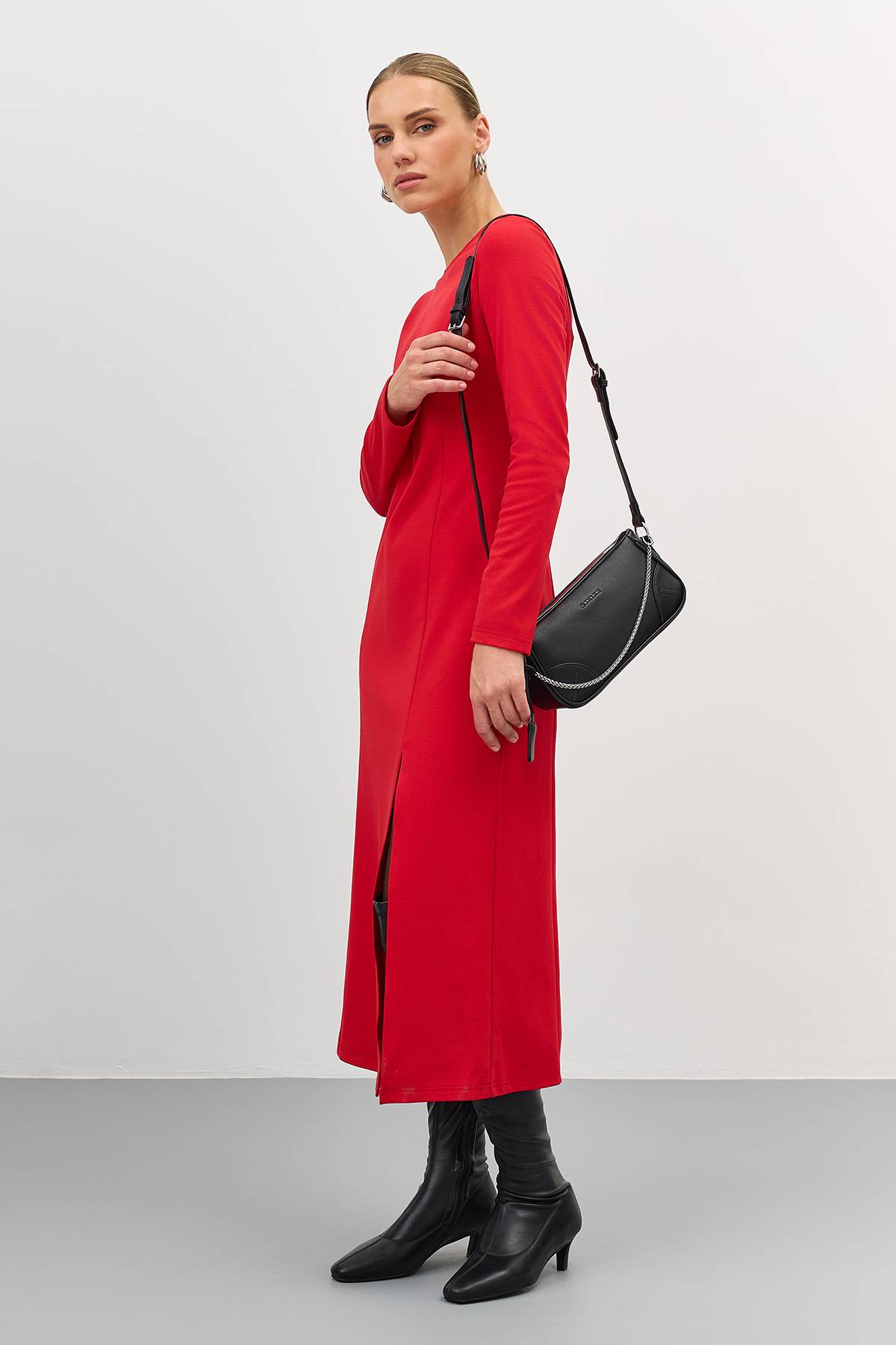 Лимитированная серия трикотажное платье с высоким разрезом и ремень, 40