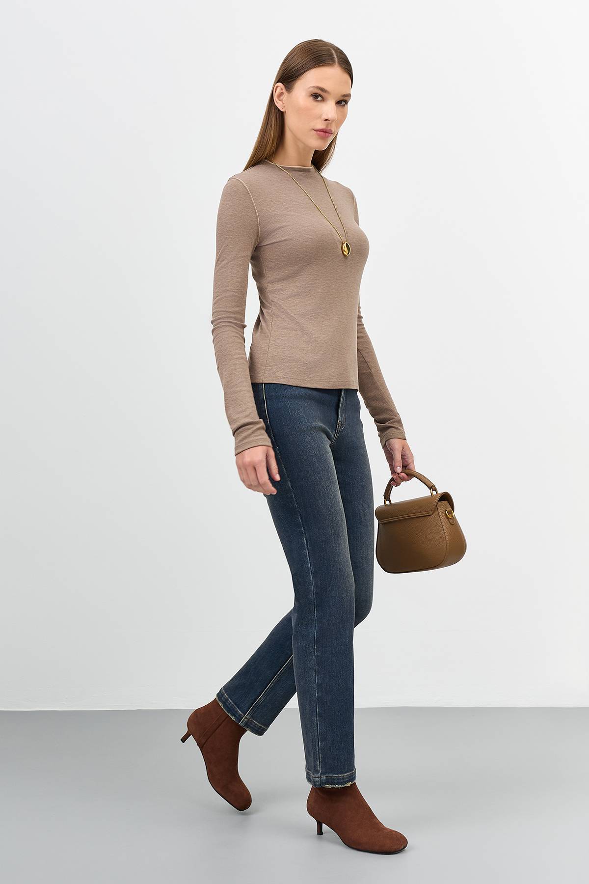 Утепленные джинсы со спандексом деликатной варкой, 48