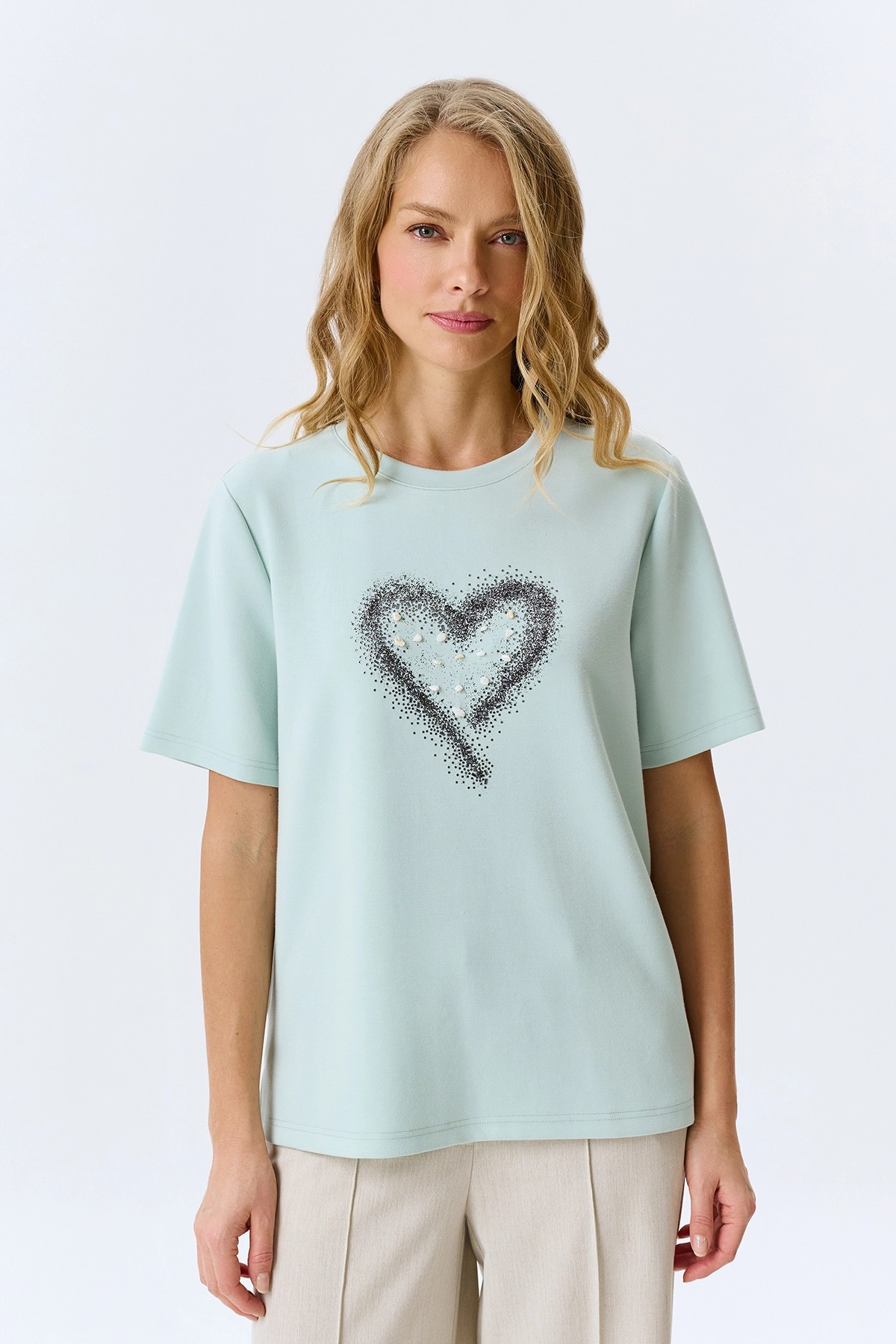 Футболка с ярким принтом из страз, 36