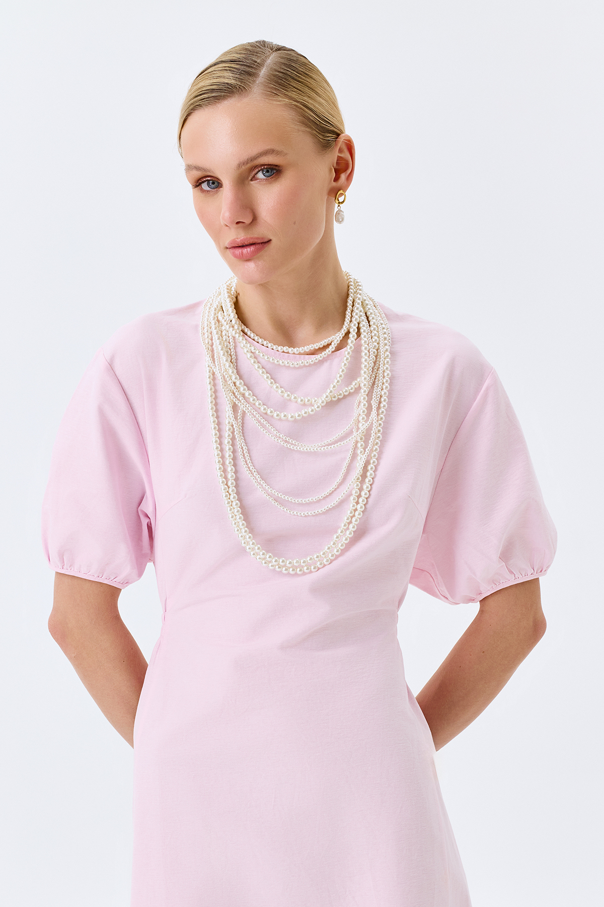 Нежное платье цвета "baby pink", 48