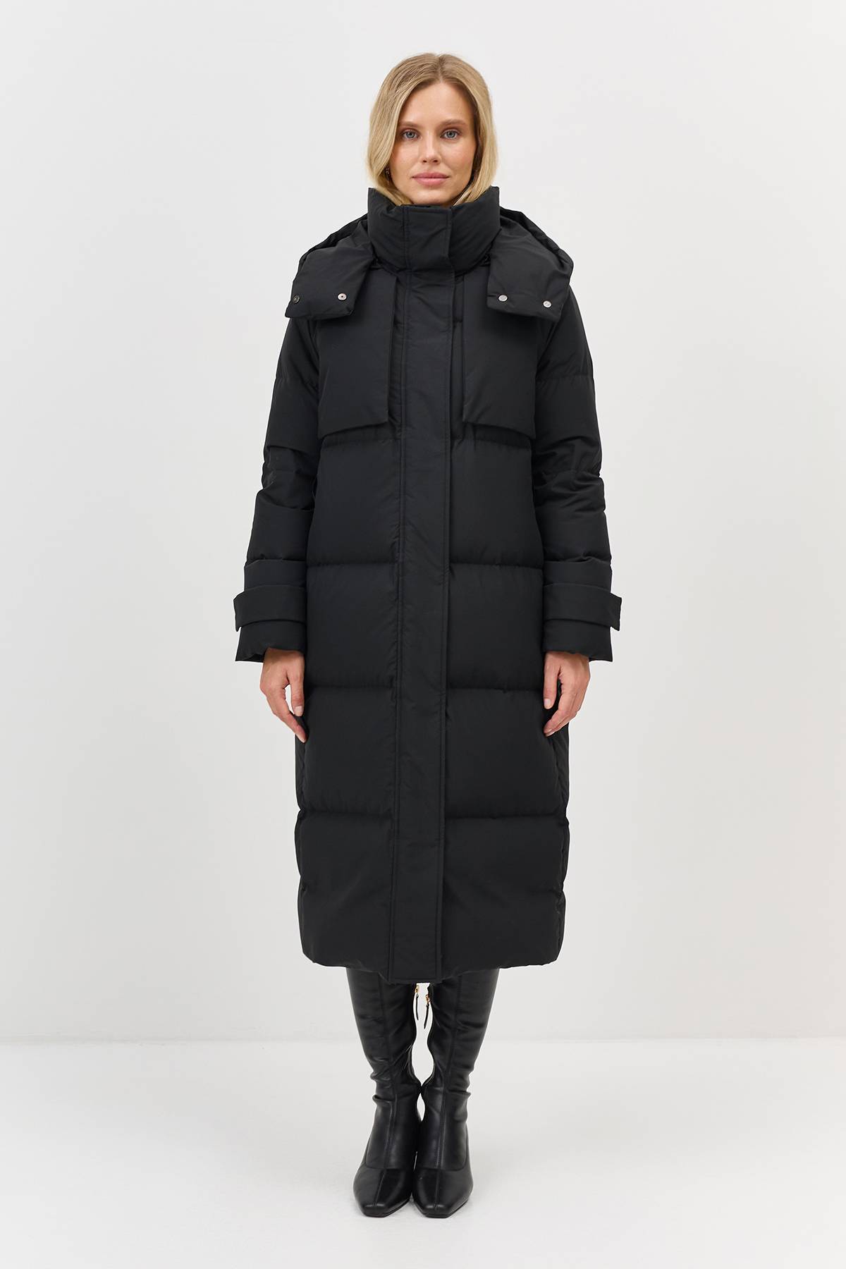 Лимитированная серия приталенный пуховик со съемным капюшоном с палантином, 42