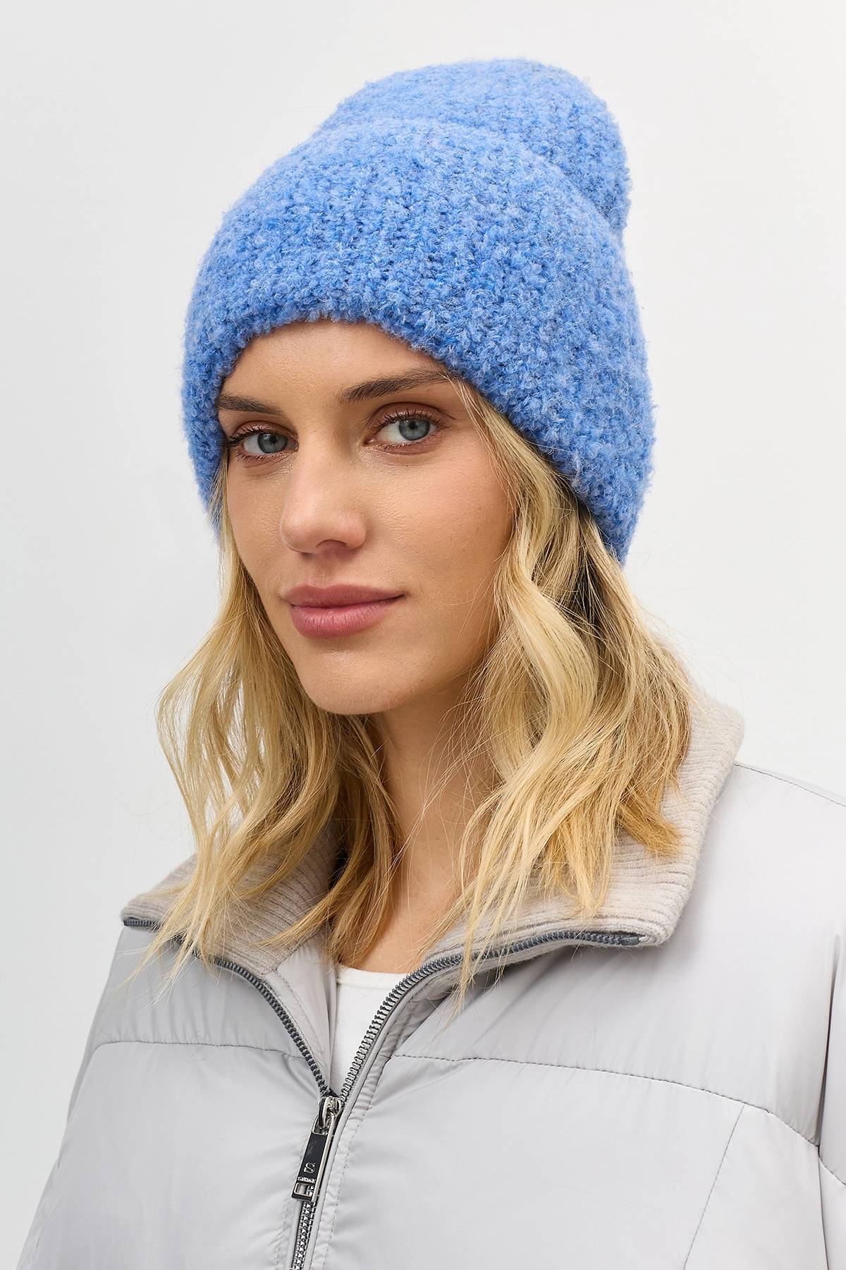 Яркая шапка бини с ангорой, One