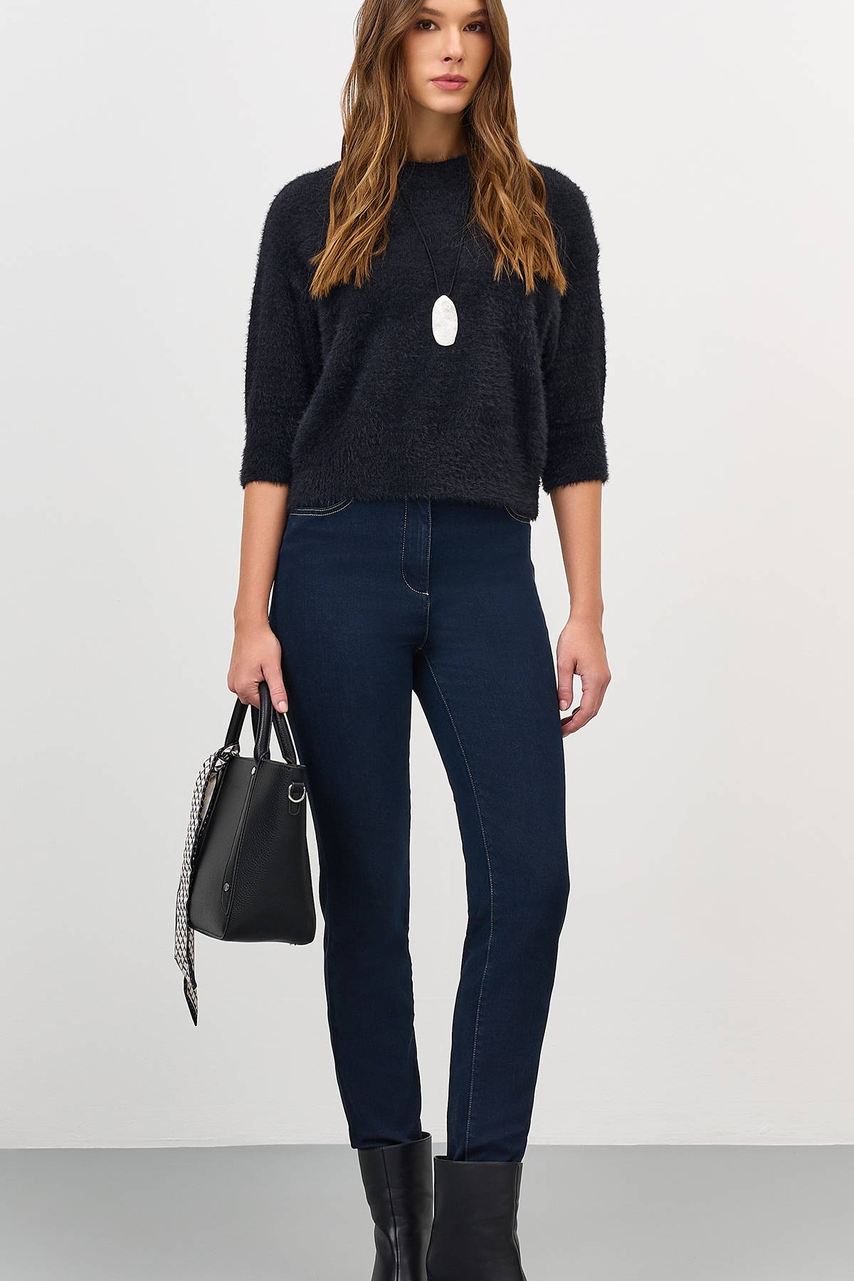 Укороченный джемпер из пушистой пряжи, 50