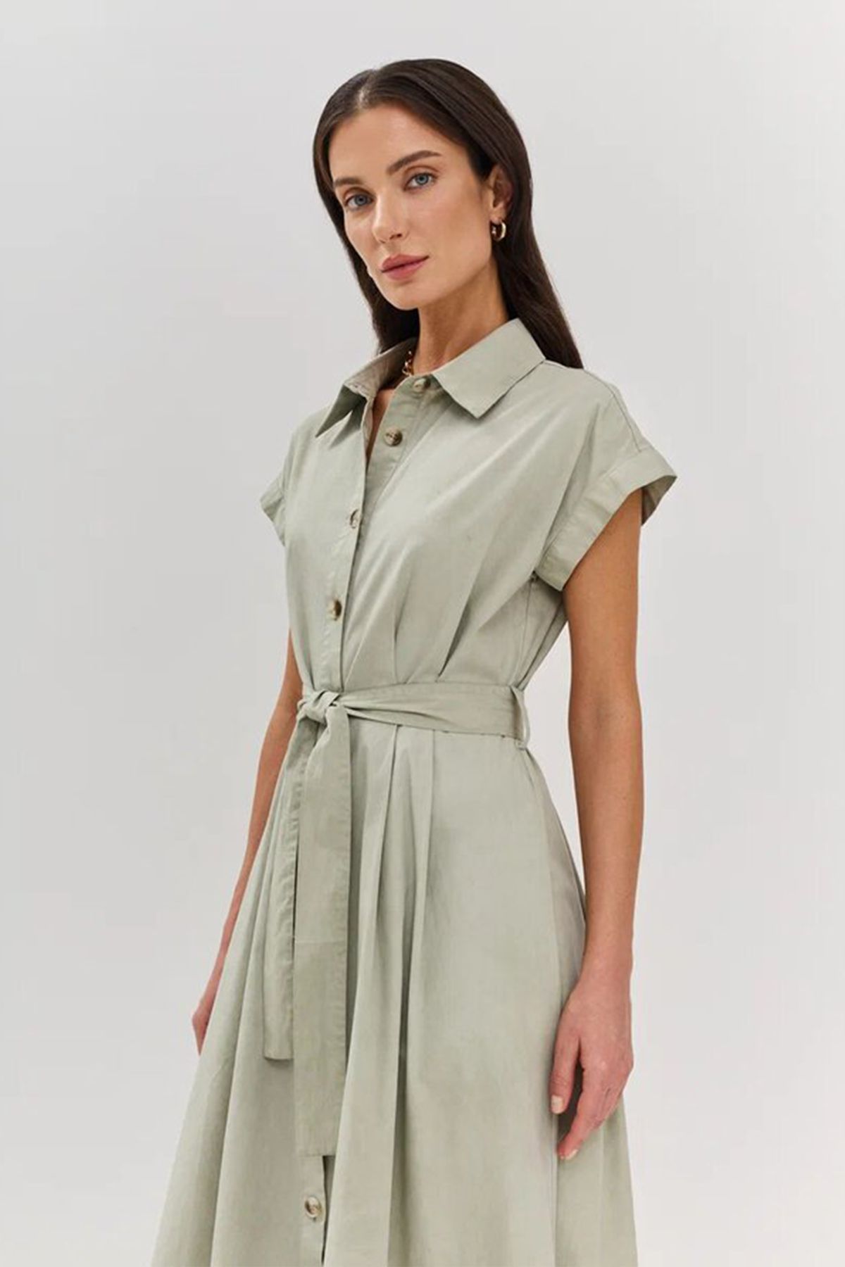 Однотонное платье-рубашка, 52р