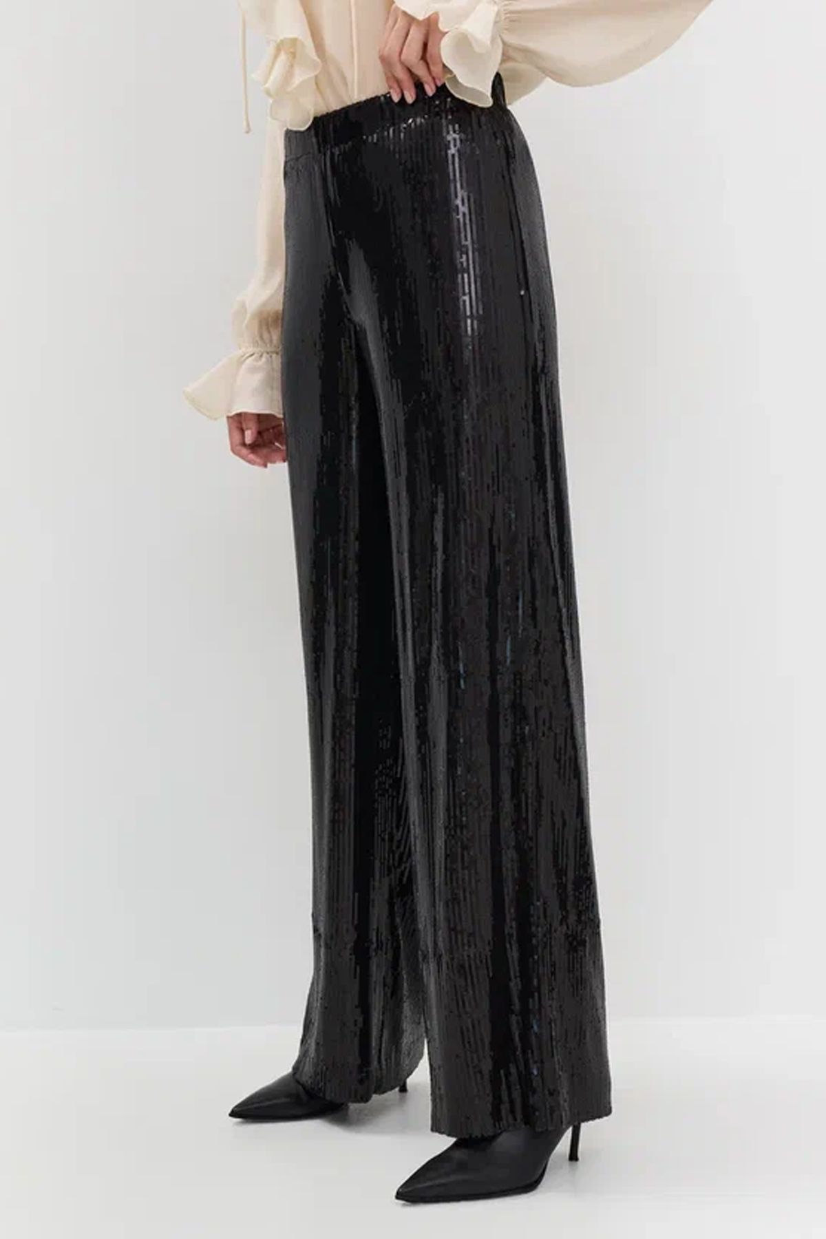 Брюки-палаццо с пайетками, 50р