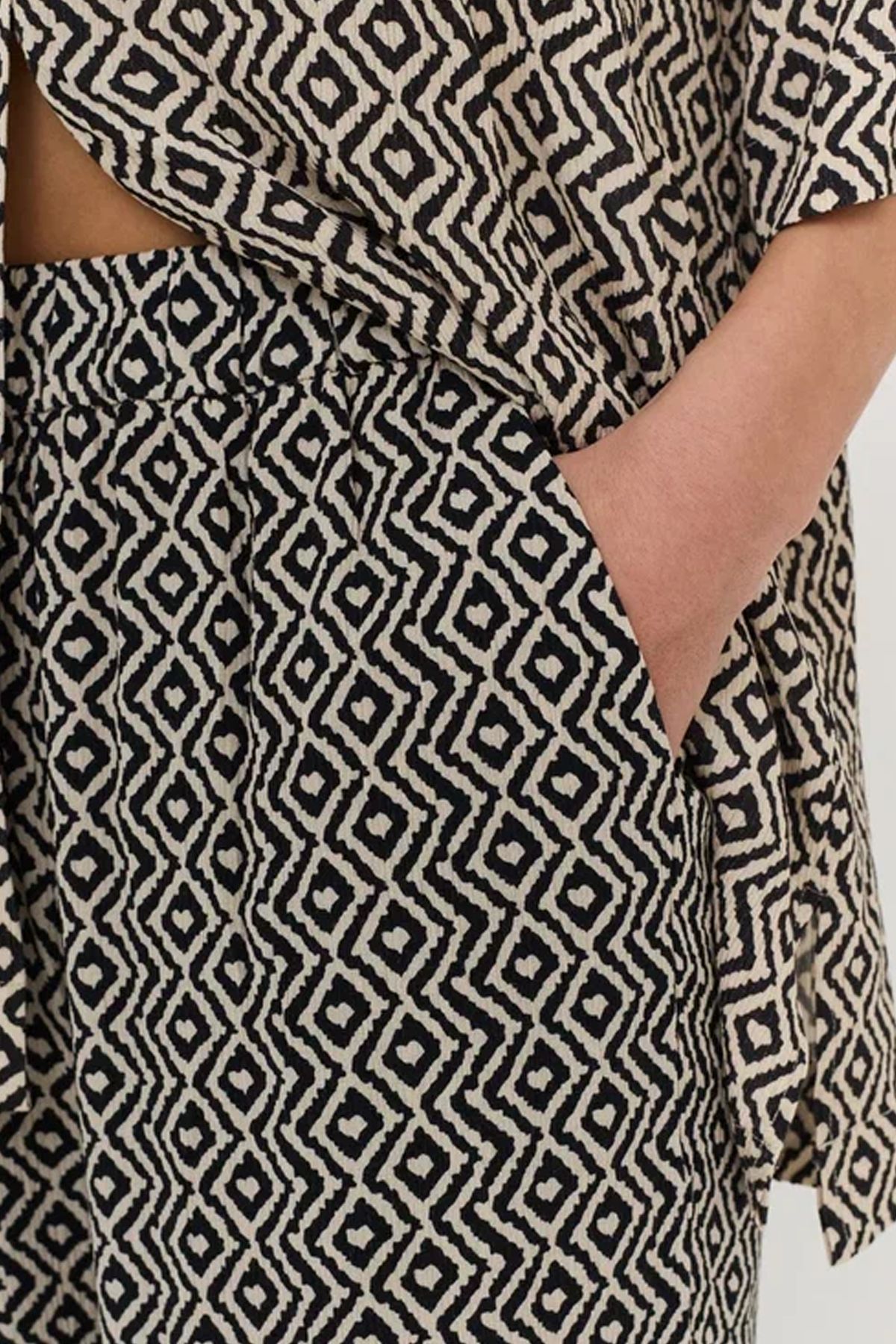 Брюки с абстрактным принтом 53437/2, 42р