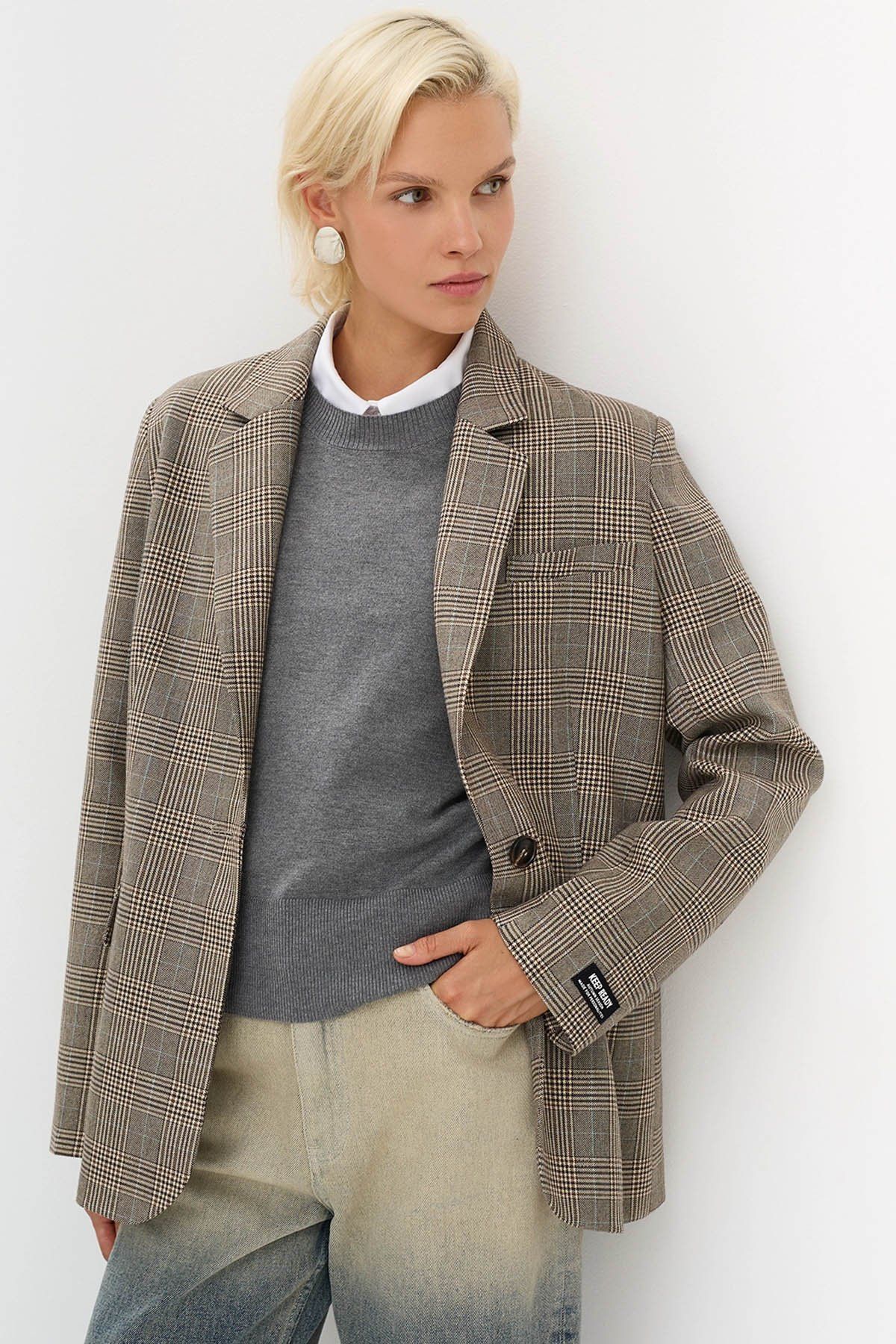 Однобортный жакет в клетку, 52р
