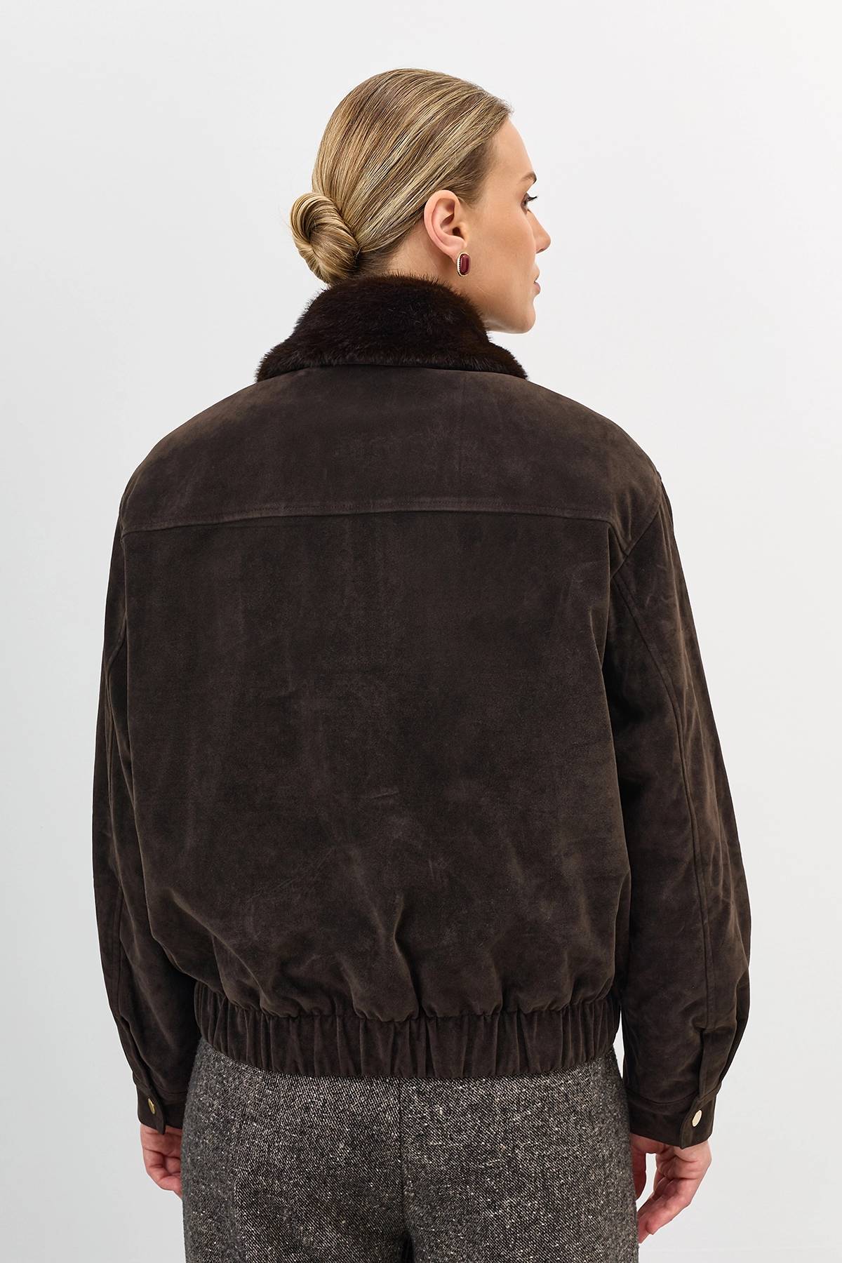 Лимитированая серия темно-коричневая куртка и палантин, 44