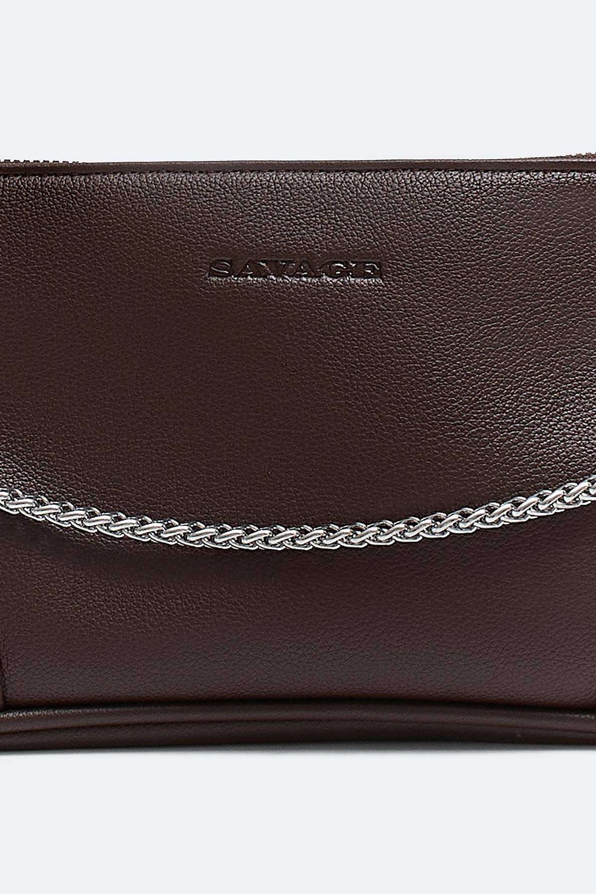 Сумка из искусственной кожи с акцентной цепочкой, One