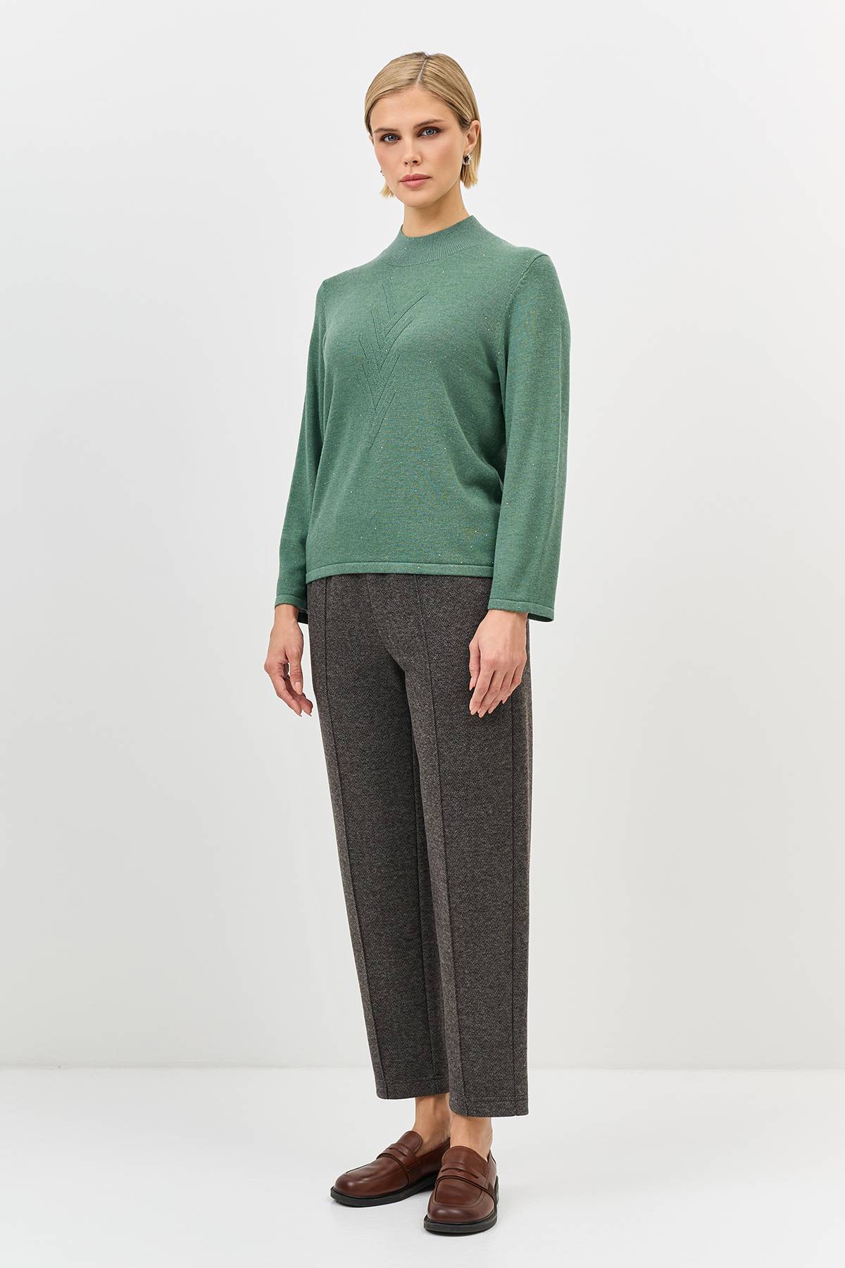 Лимитированная серия джемпер с мерцающими пайетками с палантином, 36