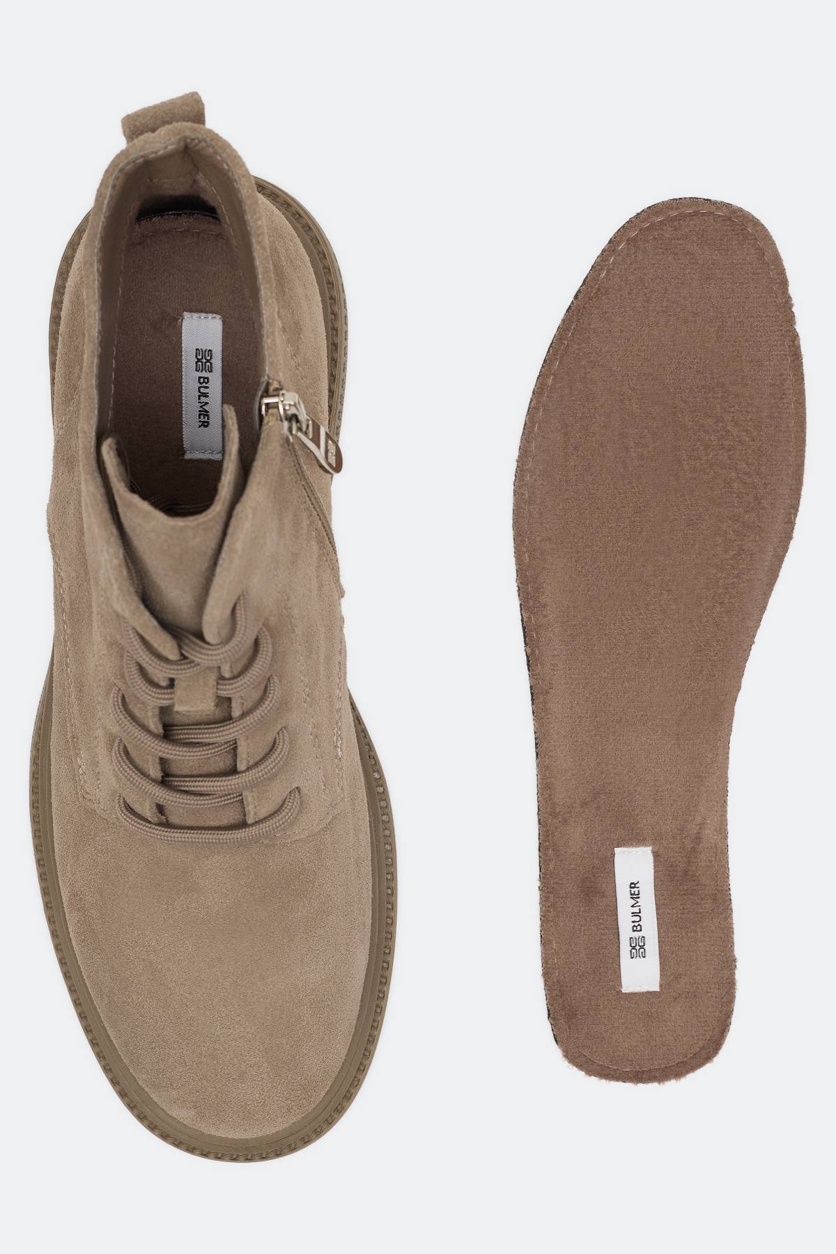 Замшевые ботинки с оригинальным вырезом, 37