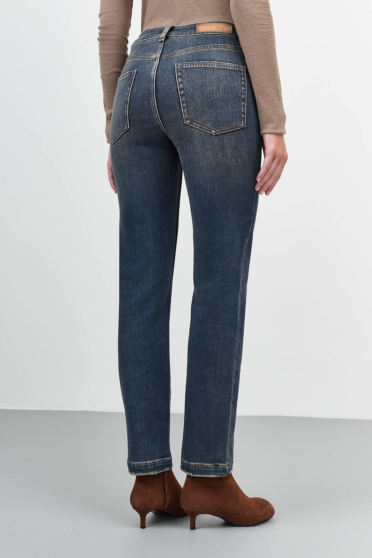 Утепленные джинсы со спандексом деликатной варкой, 48