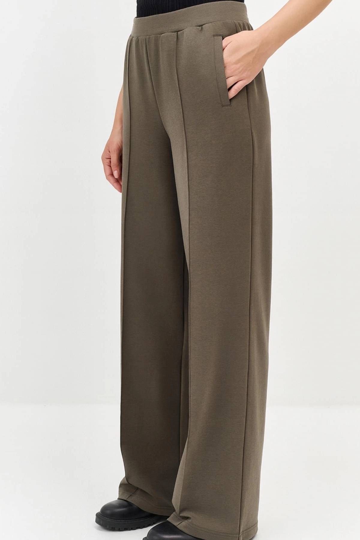 Лимитрированная серия трикотажные брюки с стрелками и ремень, 40