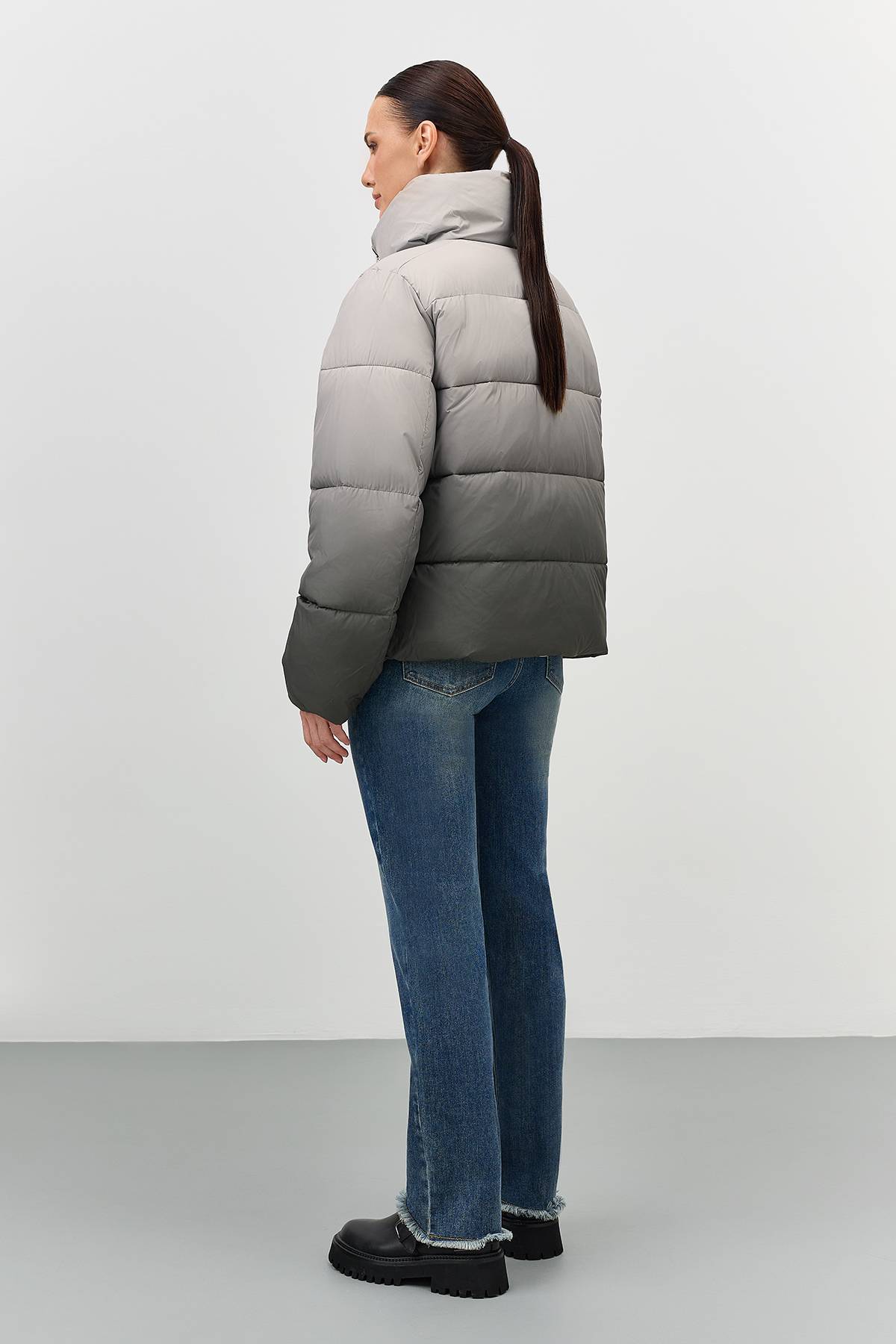 Лимитированная серия серая куртка с палантином, 42