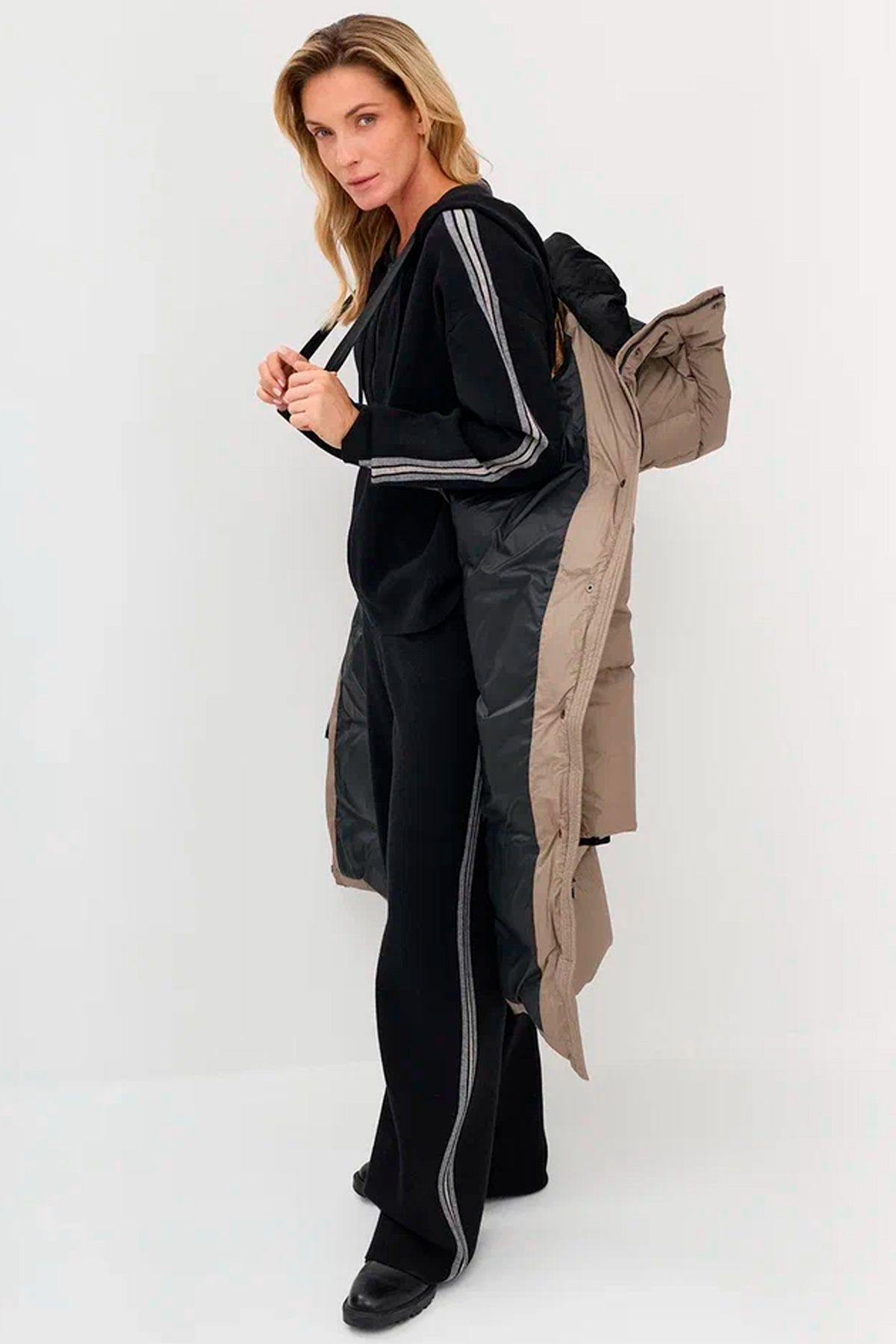 Пальто на натуральном утеплителе с контрастными деталями, 48р