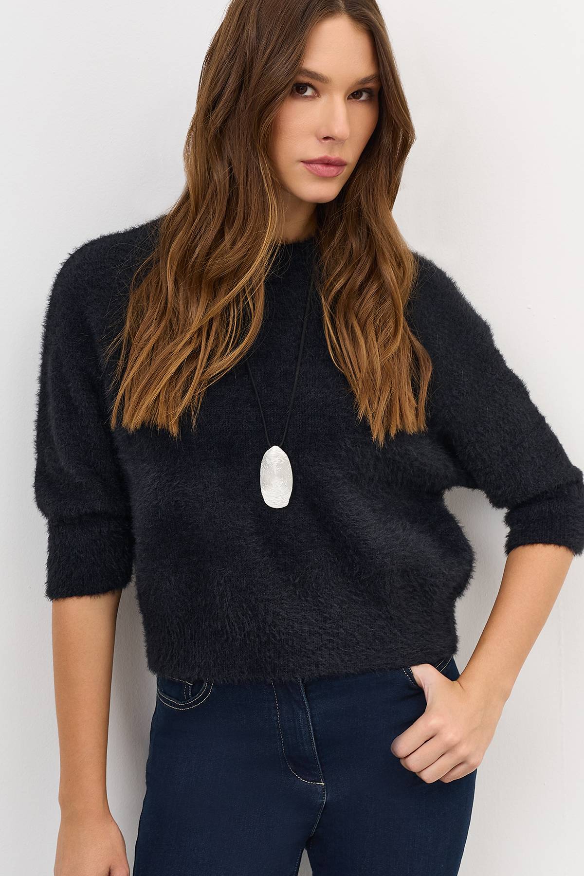 Укороченный джемпер из пушистой пряжи, 50