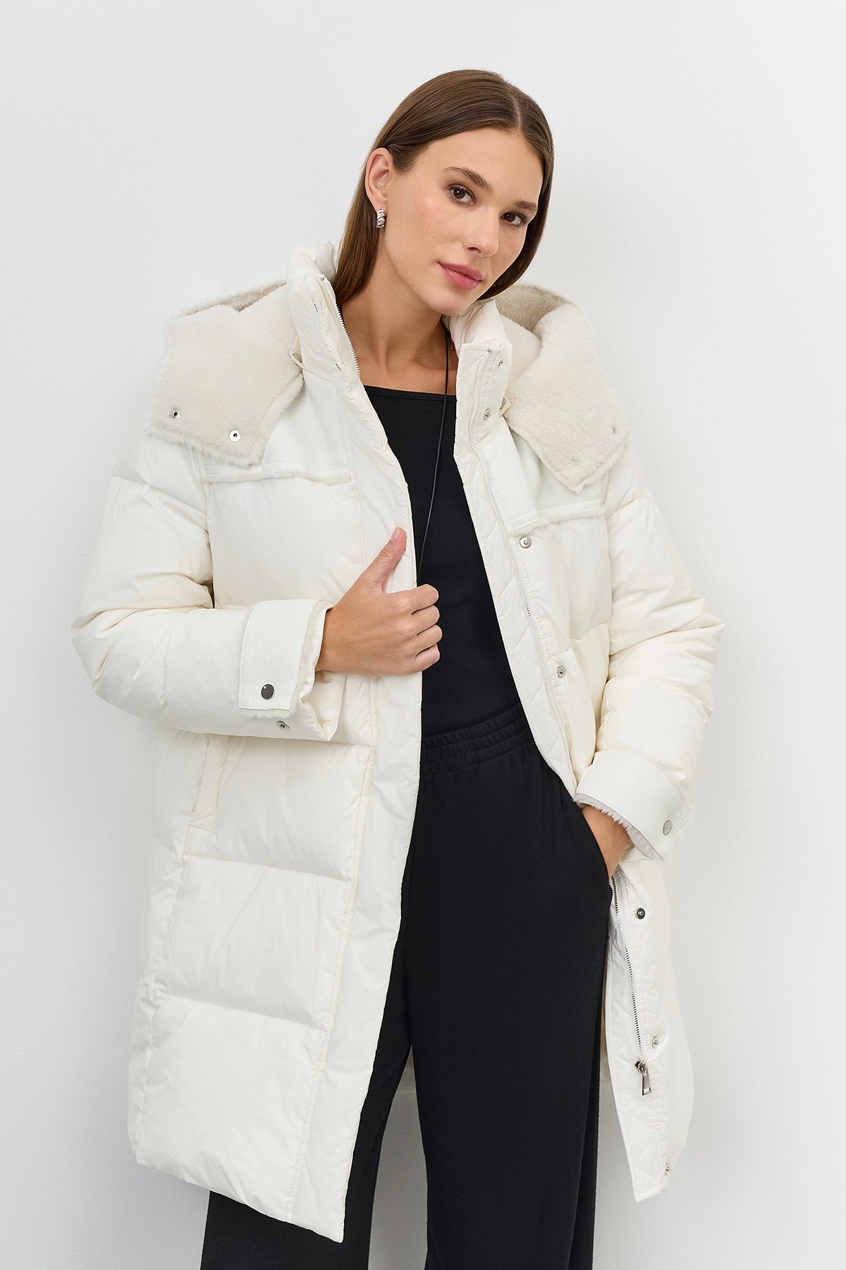 Пальто с капюшоном из искусственной овчины, 52