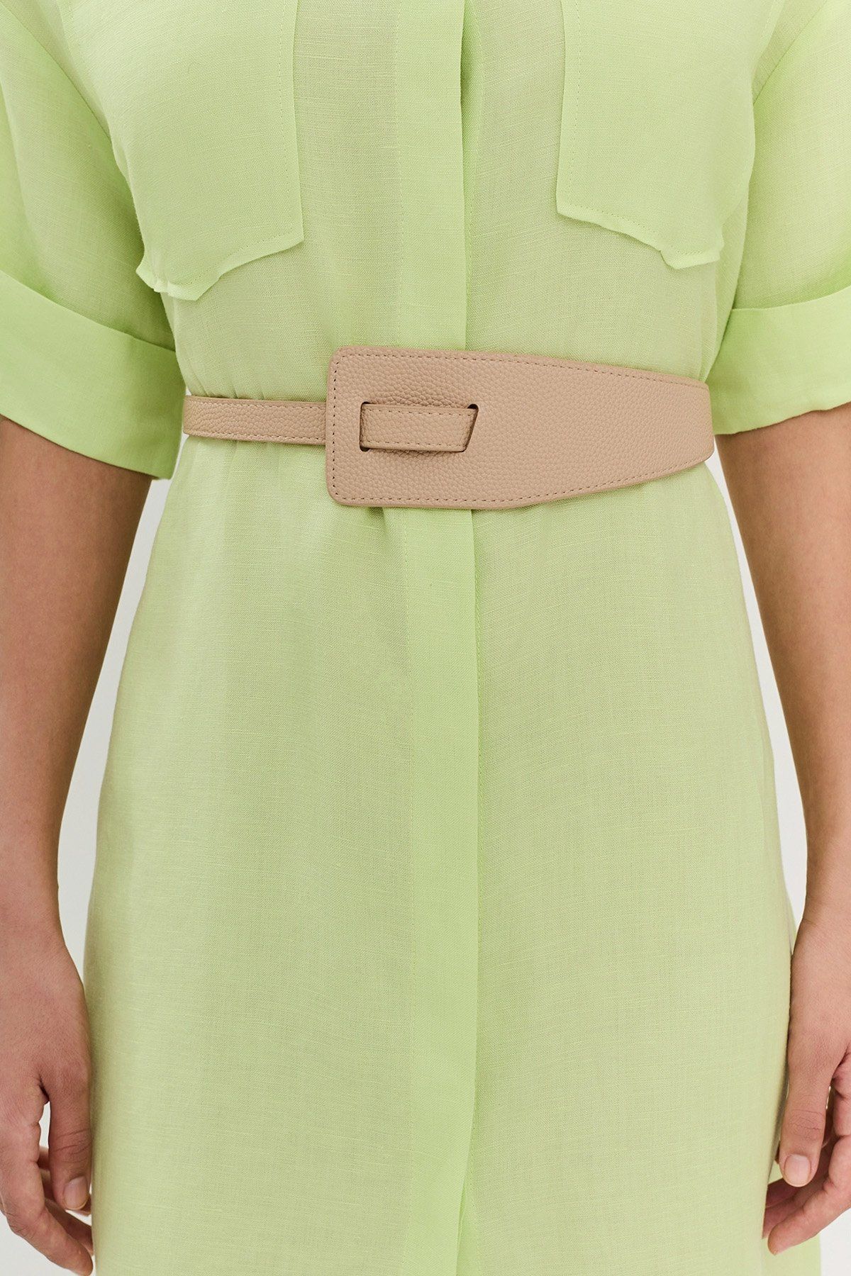 Ремень асимметричной формы без пряжки, One