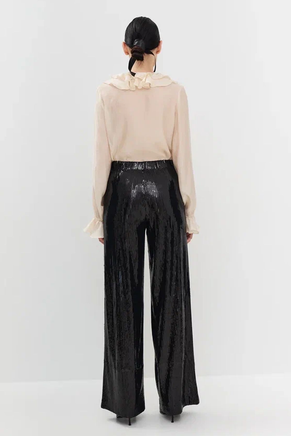 Брюки-палаццо с пайетками, 50р