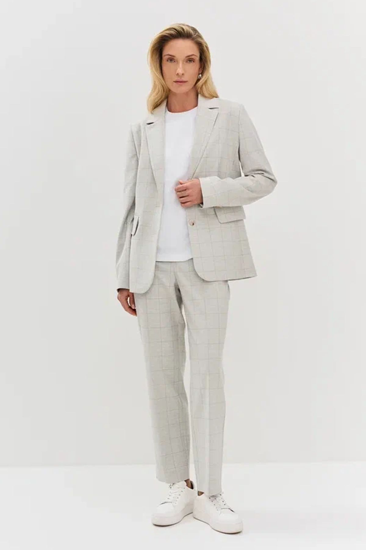 Стильный базовый жакет в клетку, 42р