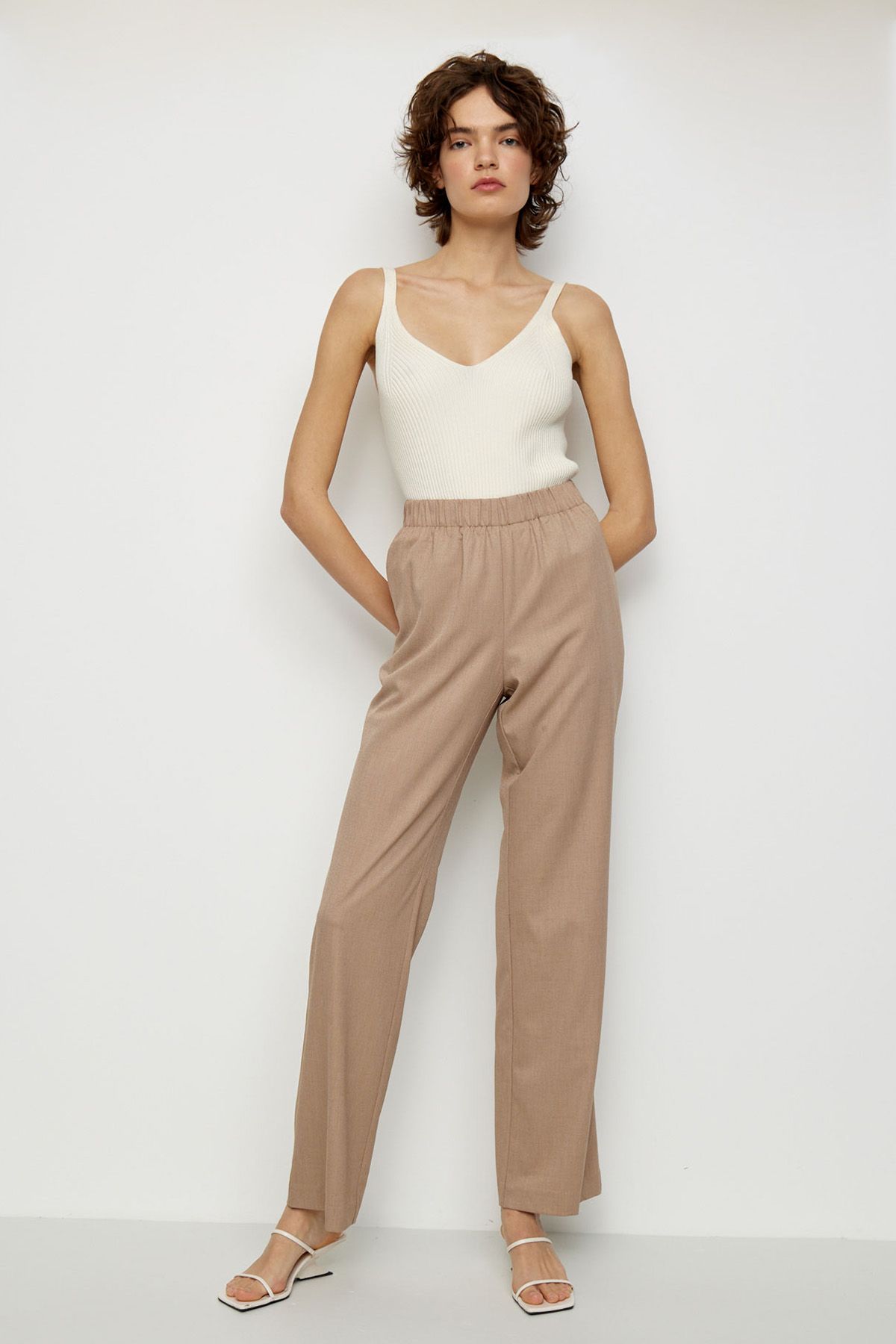 Брюки свободного кроя, 42р