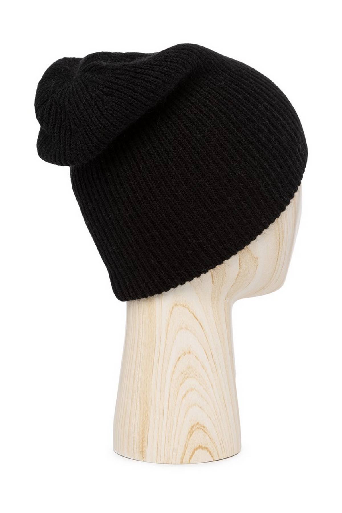 Шапка белая, One