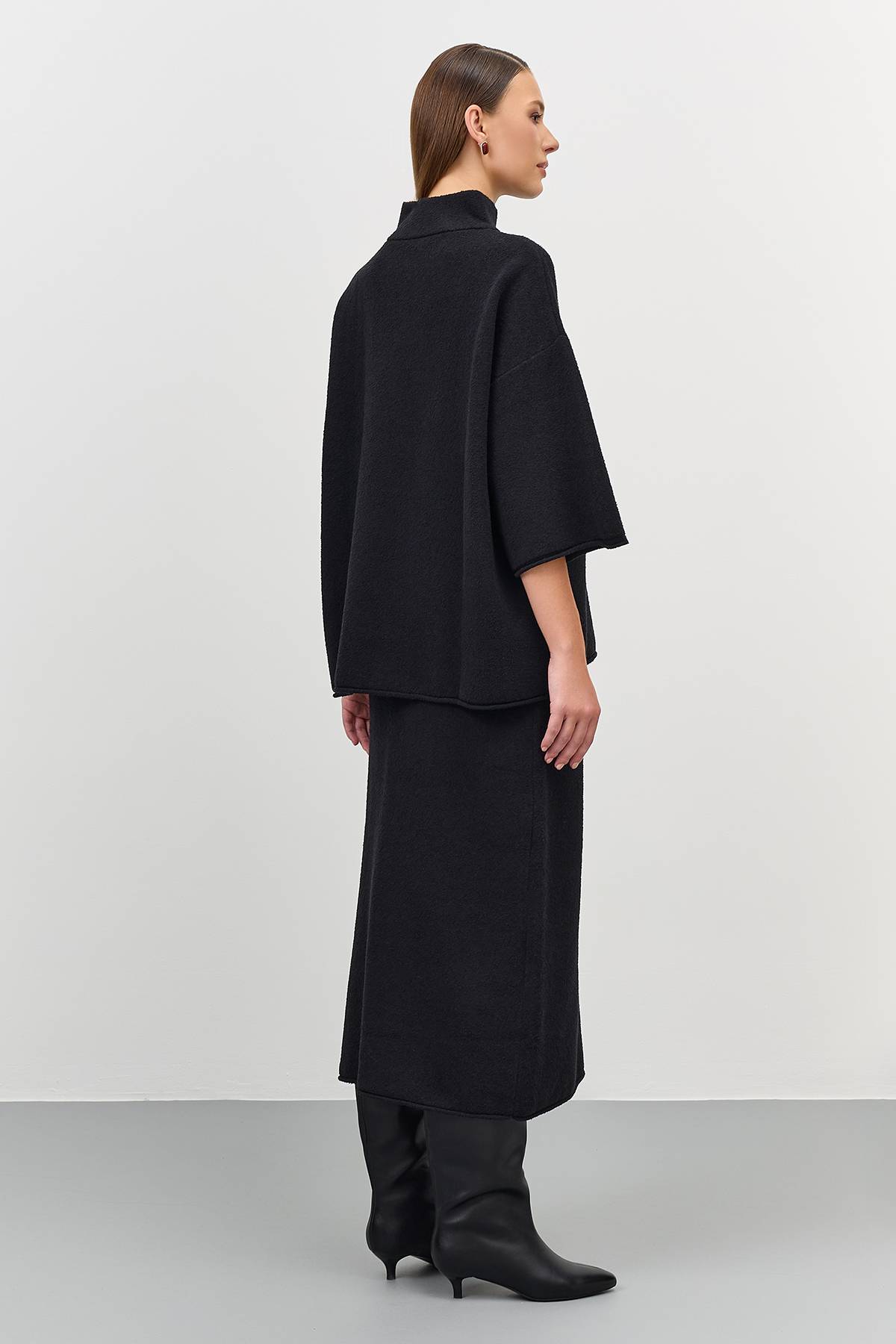 Лимитированная серия с синим палантином, 40