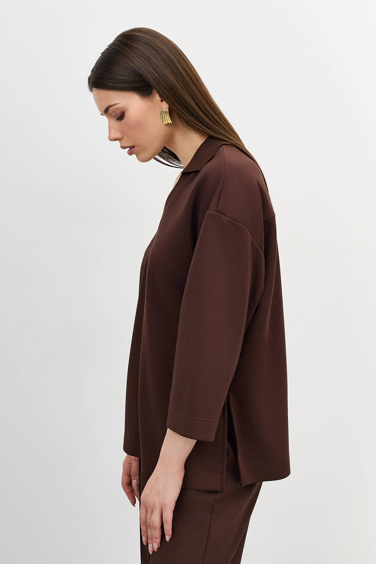 Лимитированная серия джемпер из вискозы с воротником-поло и ремень, 42