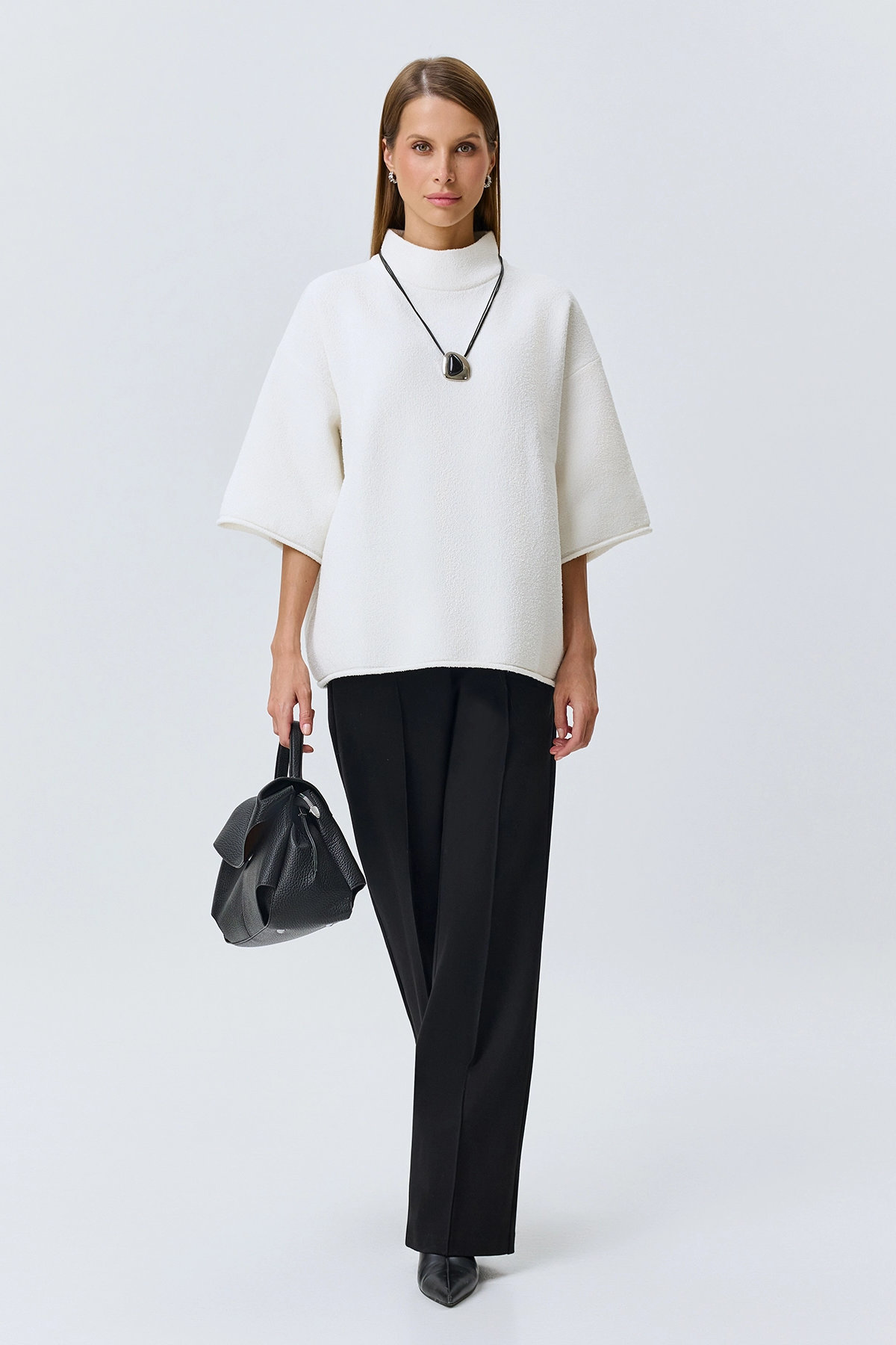 Oversize джемпер с широкими рукавами, молочный, 50