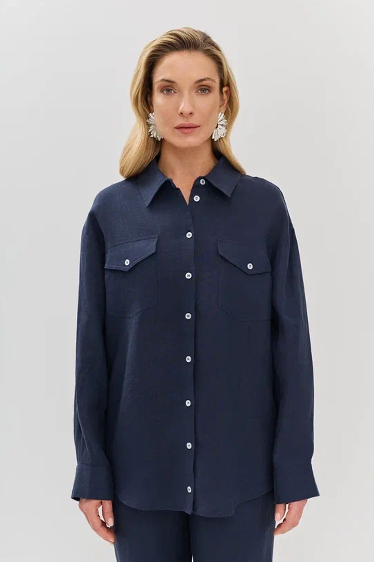 Хлопковая блузка с вышивкой на рукаве, 46р