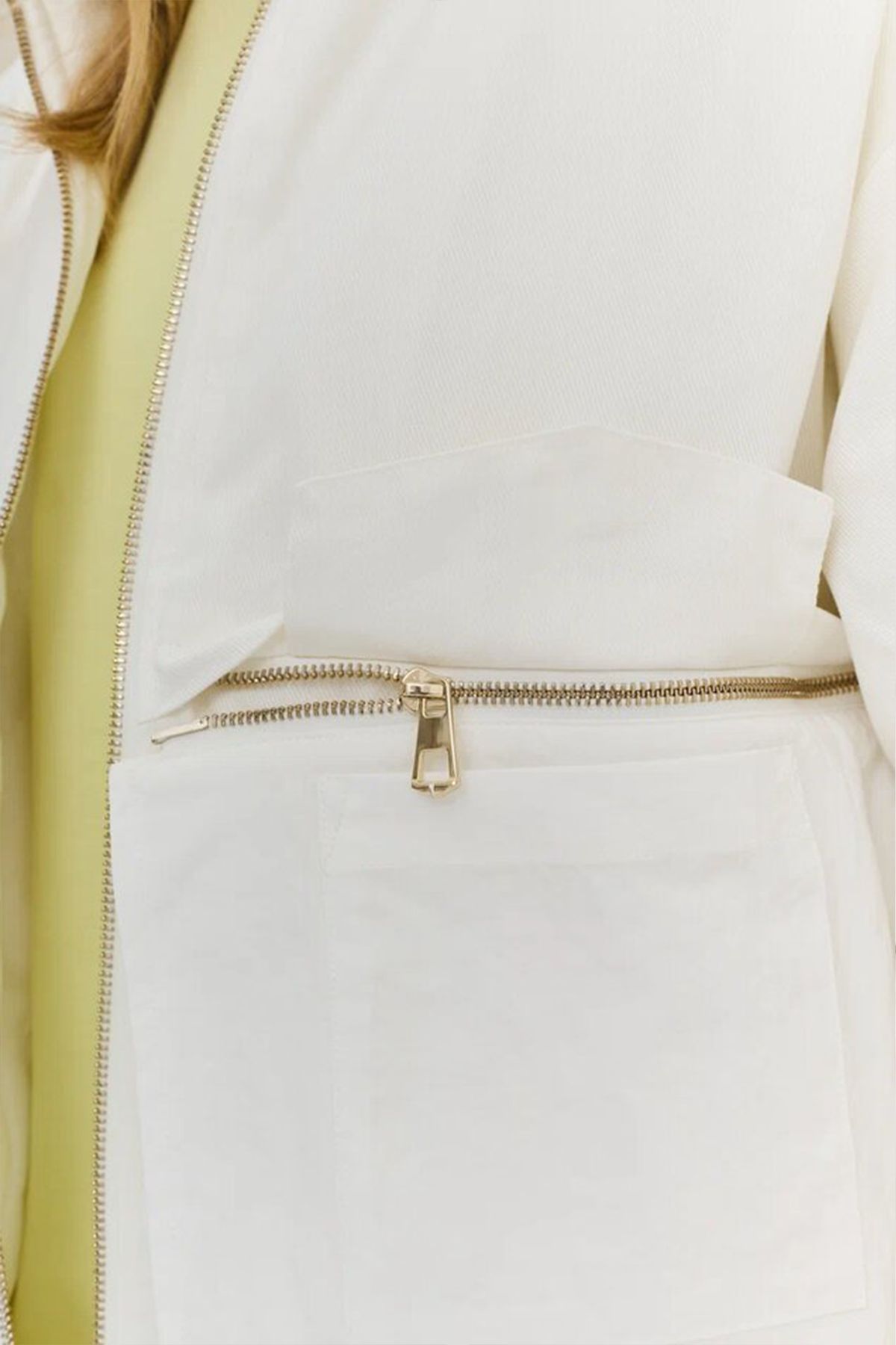 Куртка свободного силуэта с эффектом многослойности, 50р