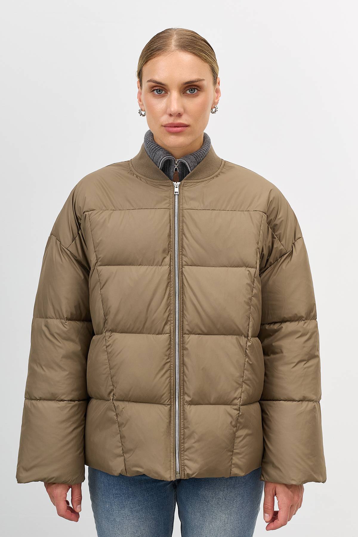 Лимитированная серия куртка с бордовым палантином , 40