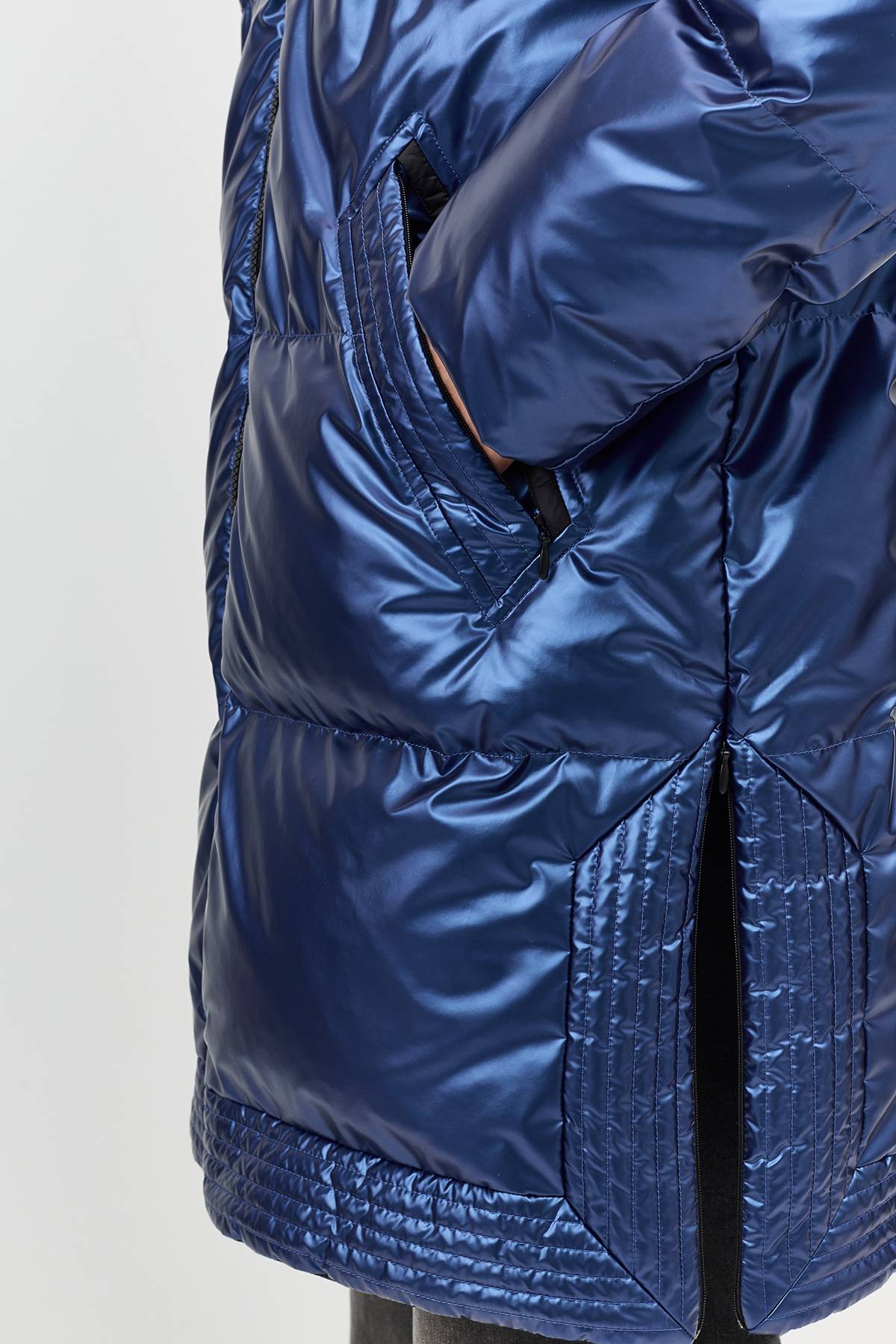 Лимитированная серия укороченный пуховик с эффектом металлик с палантином, 34