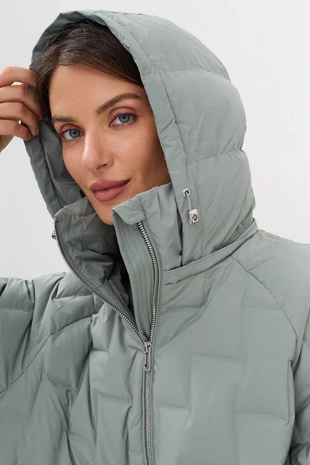 Пальто-кокон с геометрической стёжкой в ментоловом цвете, 44р