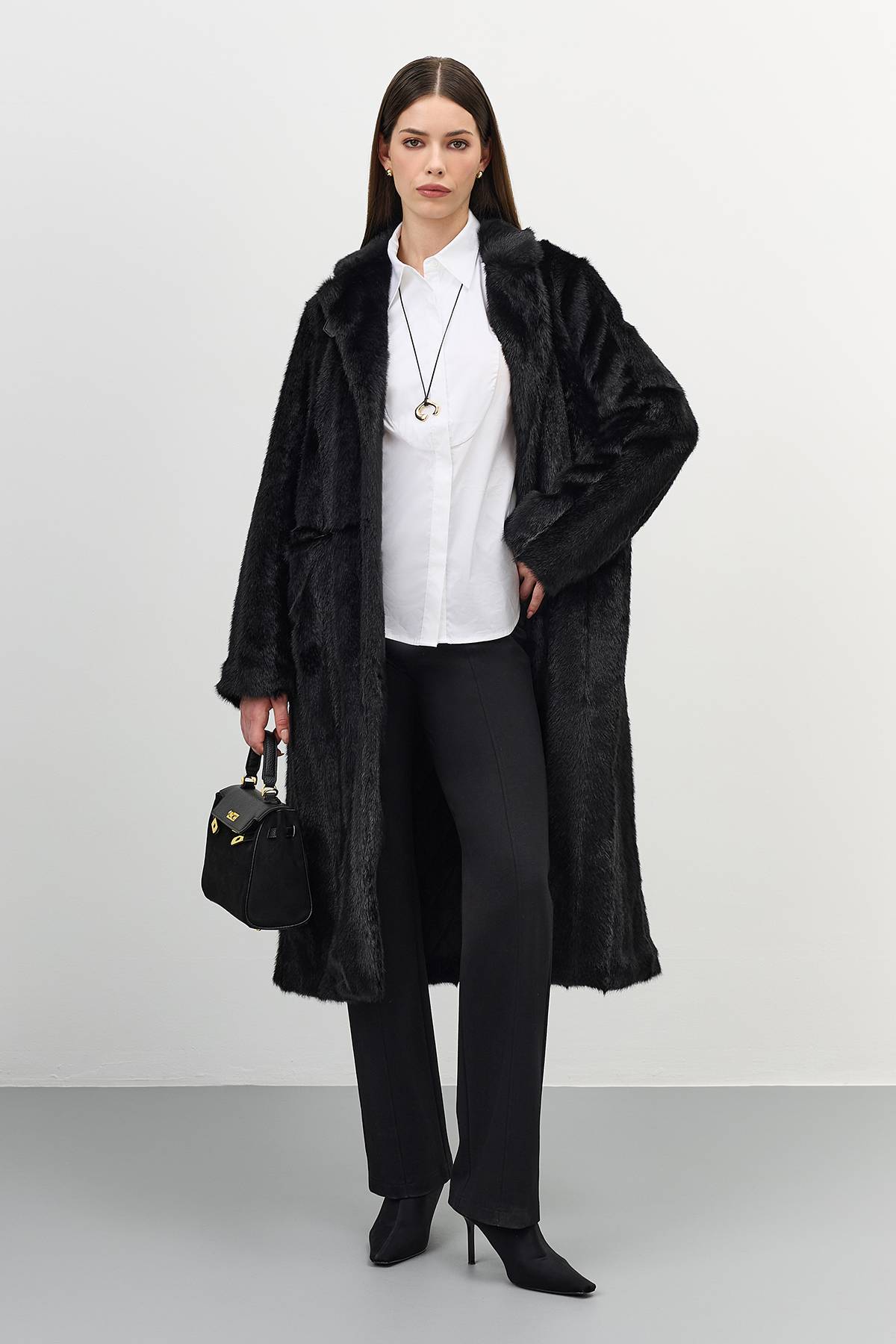 Лимитированная серия шуба из искуственного меха норки с палантином, 52