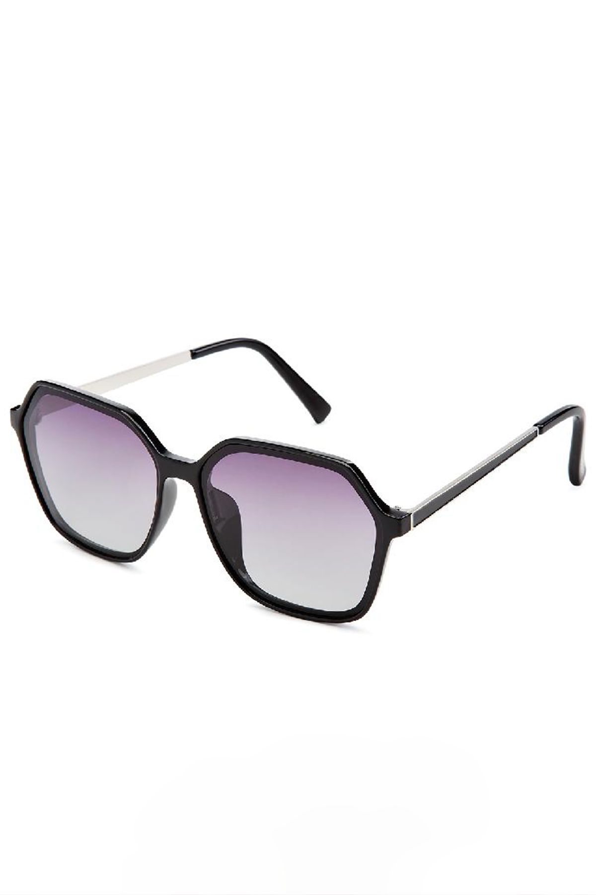 Солнцезащитные очки черного цвета с полимерными фиолетовыми линзами