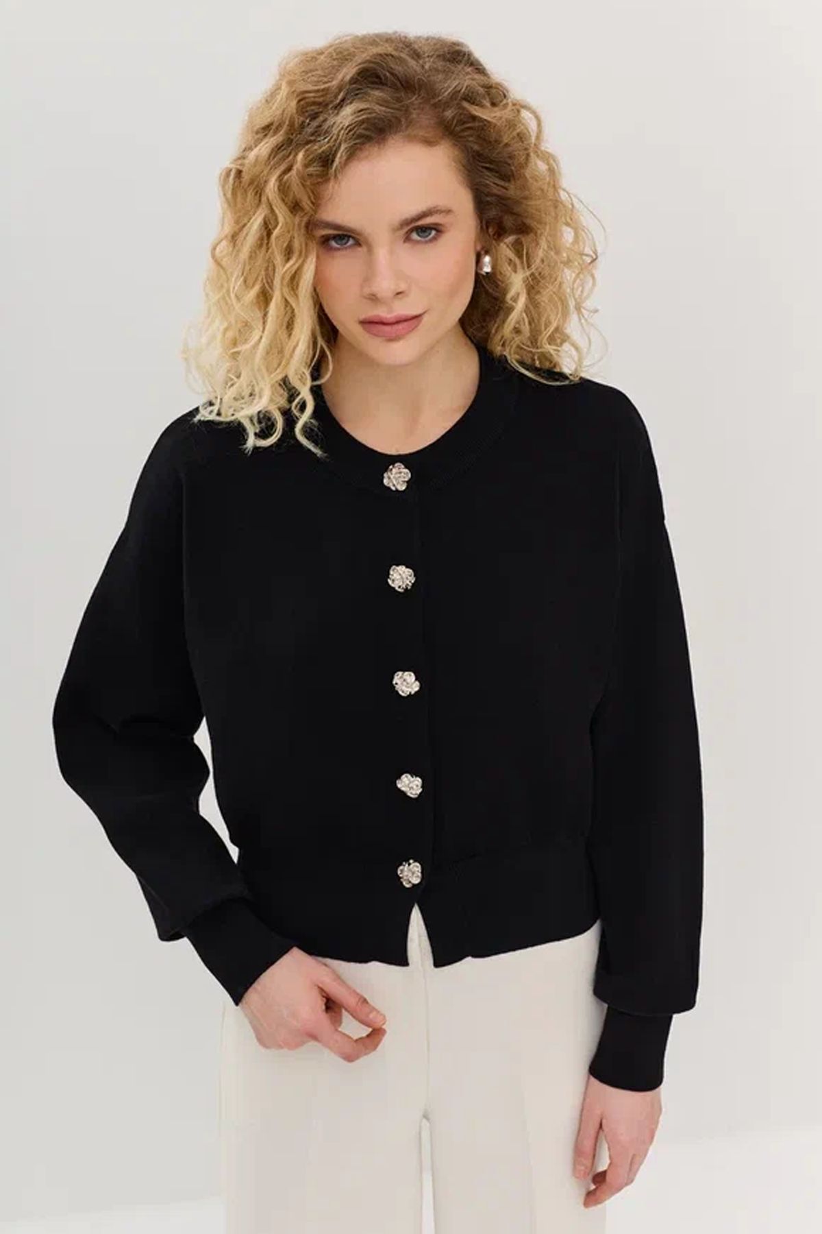 Укороченный вязаный кардиган из хлопка, 50р