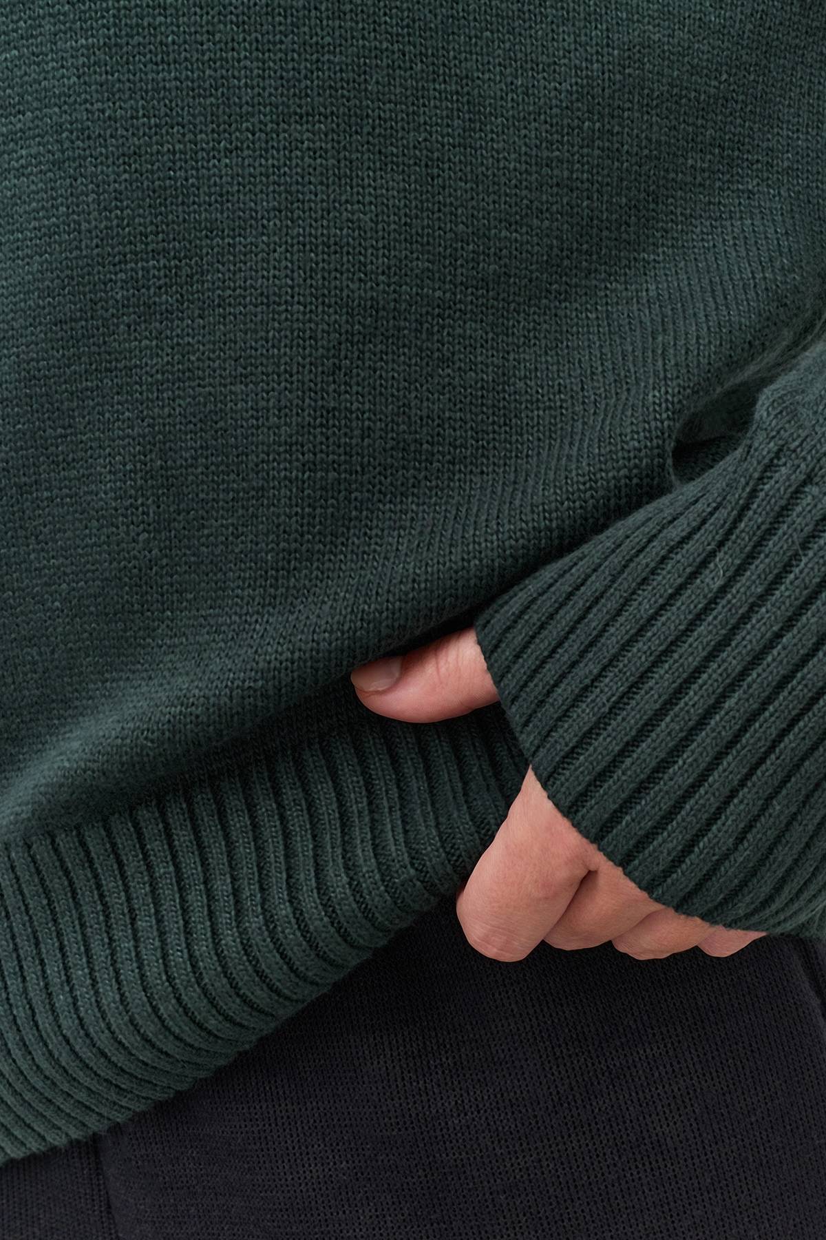 Базовый джемпер с V-образным вырезом, 44